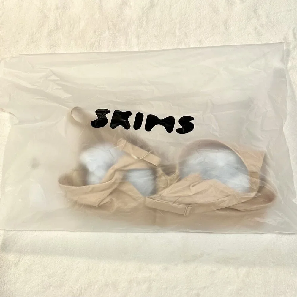 NWT SKIMS Smoothing Intimates Full Coverage Lightly Lined Bra in Clay - 36B - Picture 5 of 9